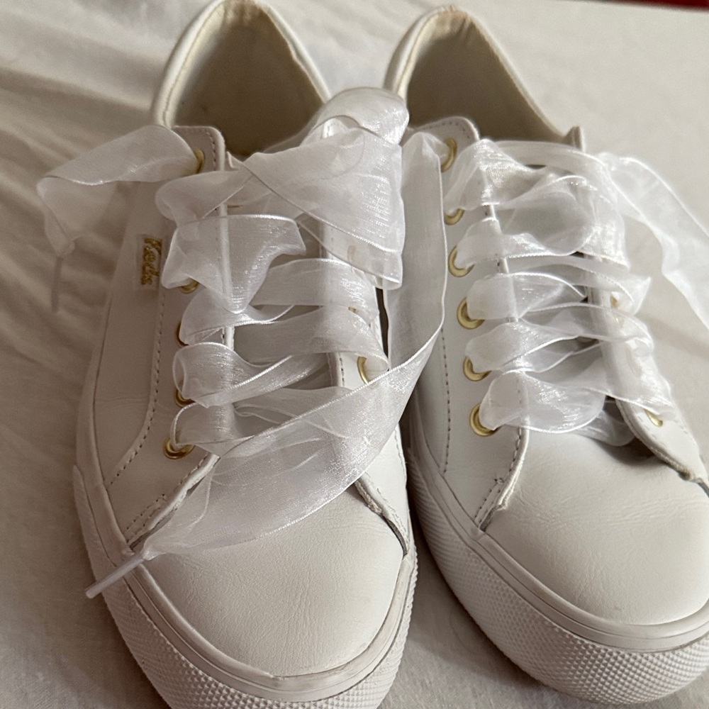 Keds White Sneakers with Ribbon Laces